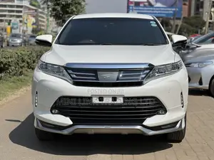 Toyota Harrier 2.0 2019 Pearl