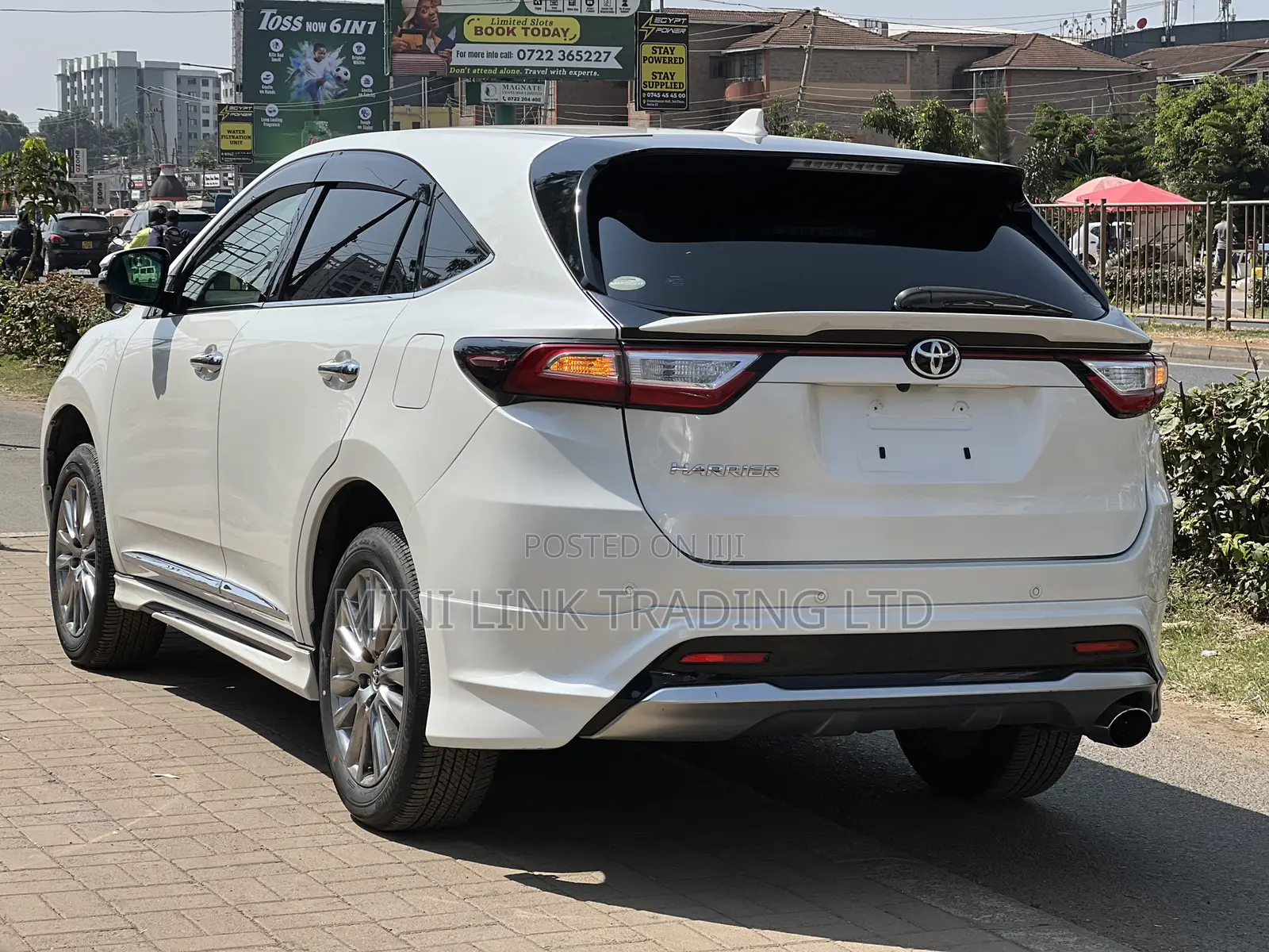 Toyota Harrier 2.0 2019 Pearl