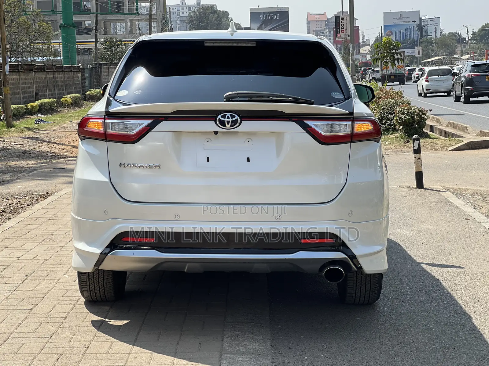 Toyota Harrier 2.0 2019 Pearl