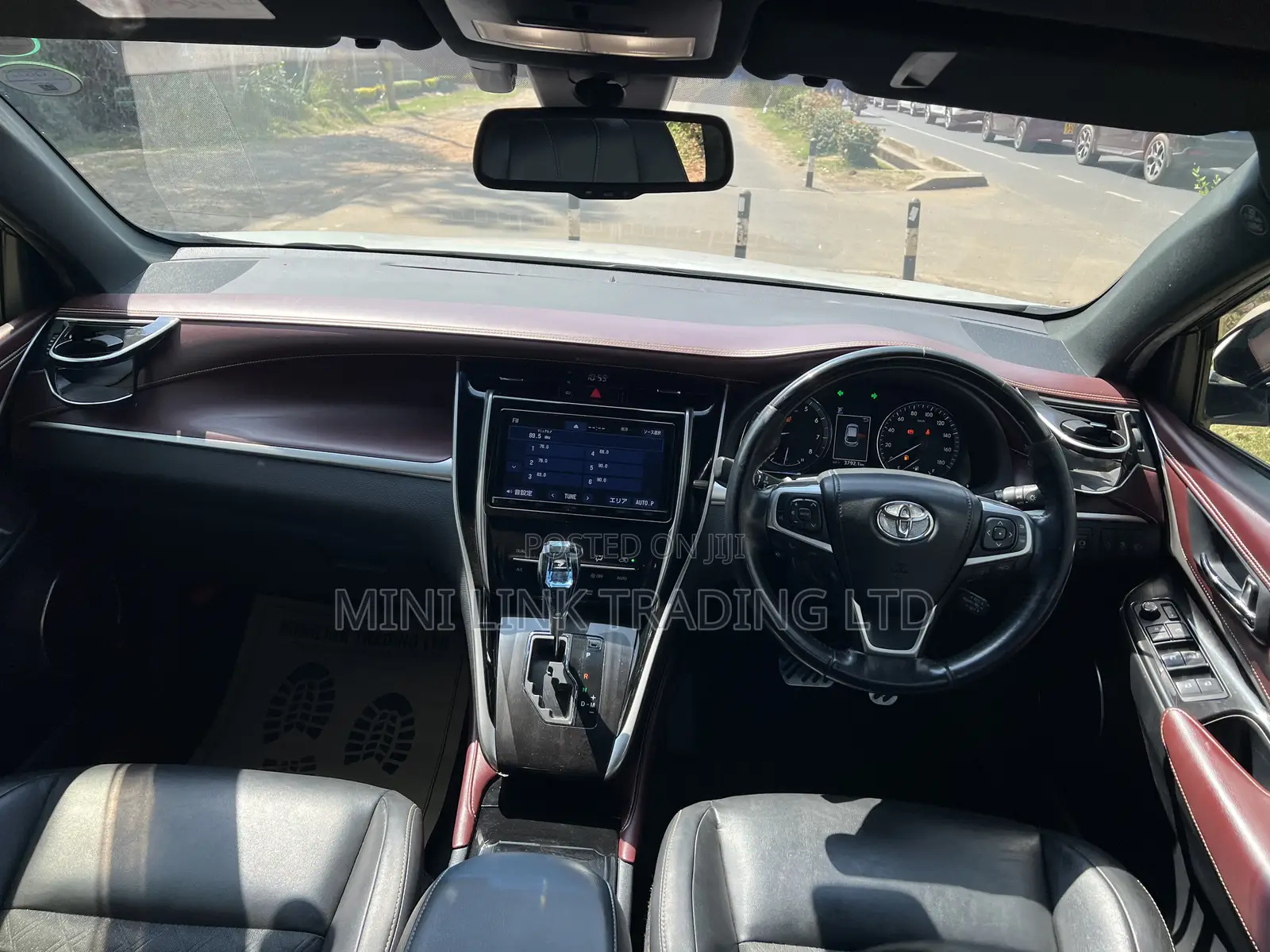 Toyota Harrier 2.0 2019 Pearl