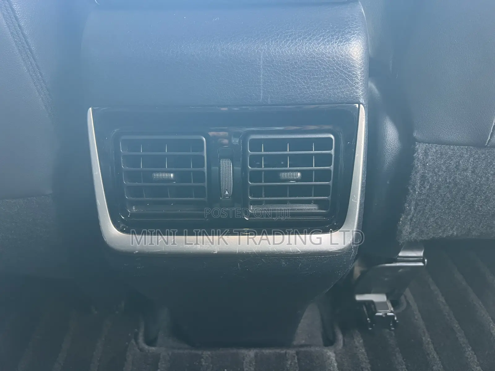 Toyota Harrier 2.0 2019 Pearl