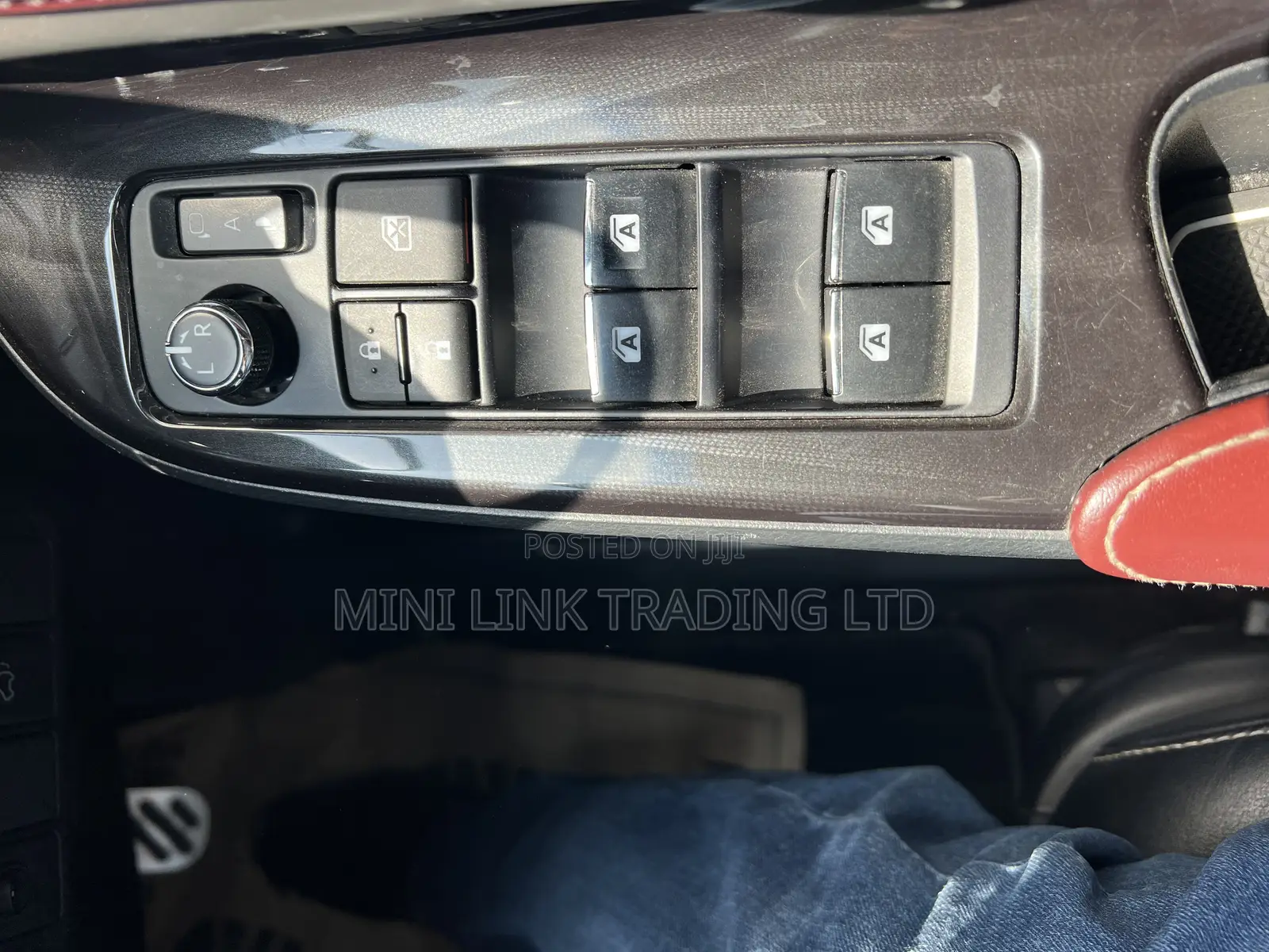 Toyota Harrier 2.0 2019 Pearl