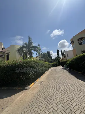 4bdrm Villa in Solomon, Nyali Mkomani for rent