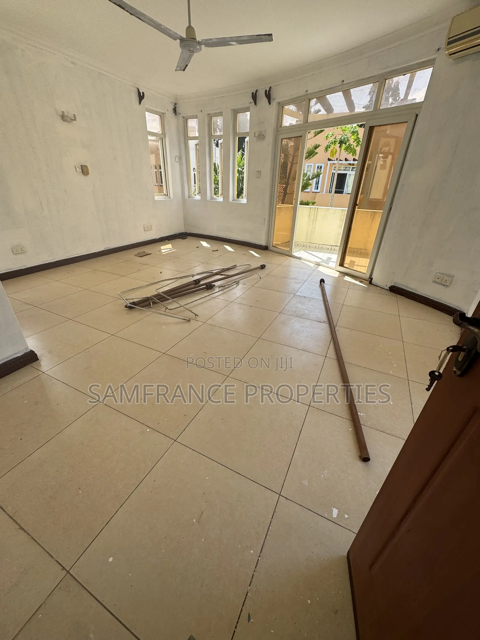 4bdrm Villa in Solomon, Nyali Mkomani for rent