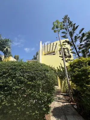 4bdrm Villa in Solomon, Nyali Mkomani for rent