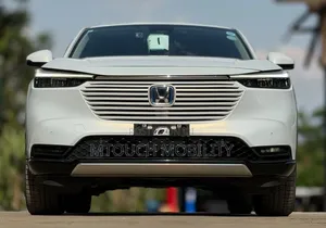 Honda Vezel 2021 White