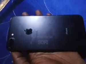 Apple iPhone 7 Plus 32 GB Black