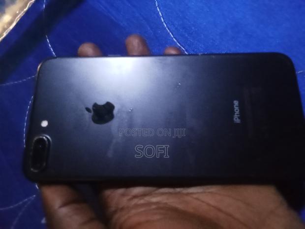 Apple iPhone 7 Plus 32 GB Black - thumbnail 3