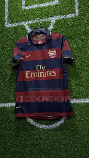 Arsenal Third Jersey 2007/2008.
