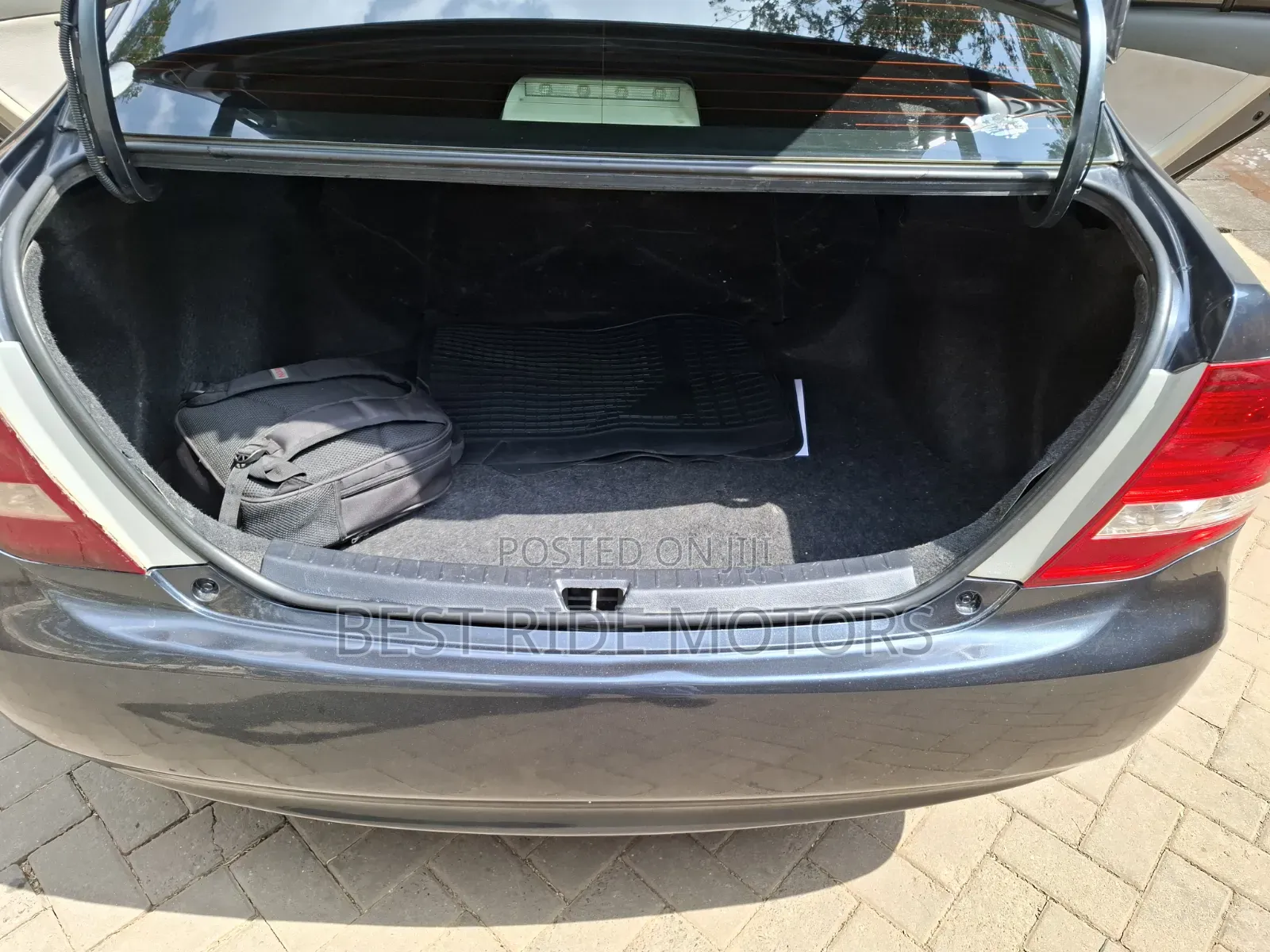 Toyota Axio 2010 Gray