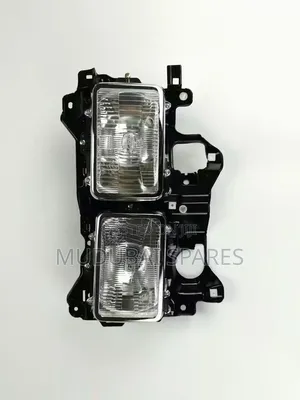 Mitsubishi Fh 215 Headlight Assembly