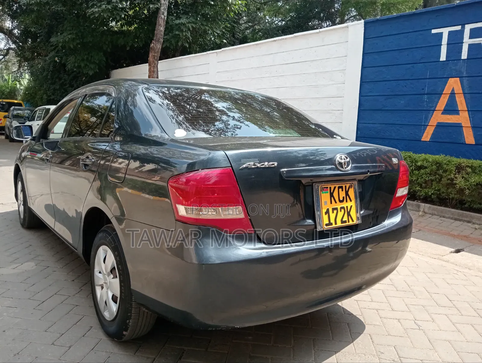 Toyota Axio 2010 Gray