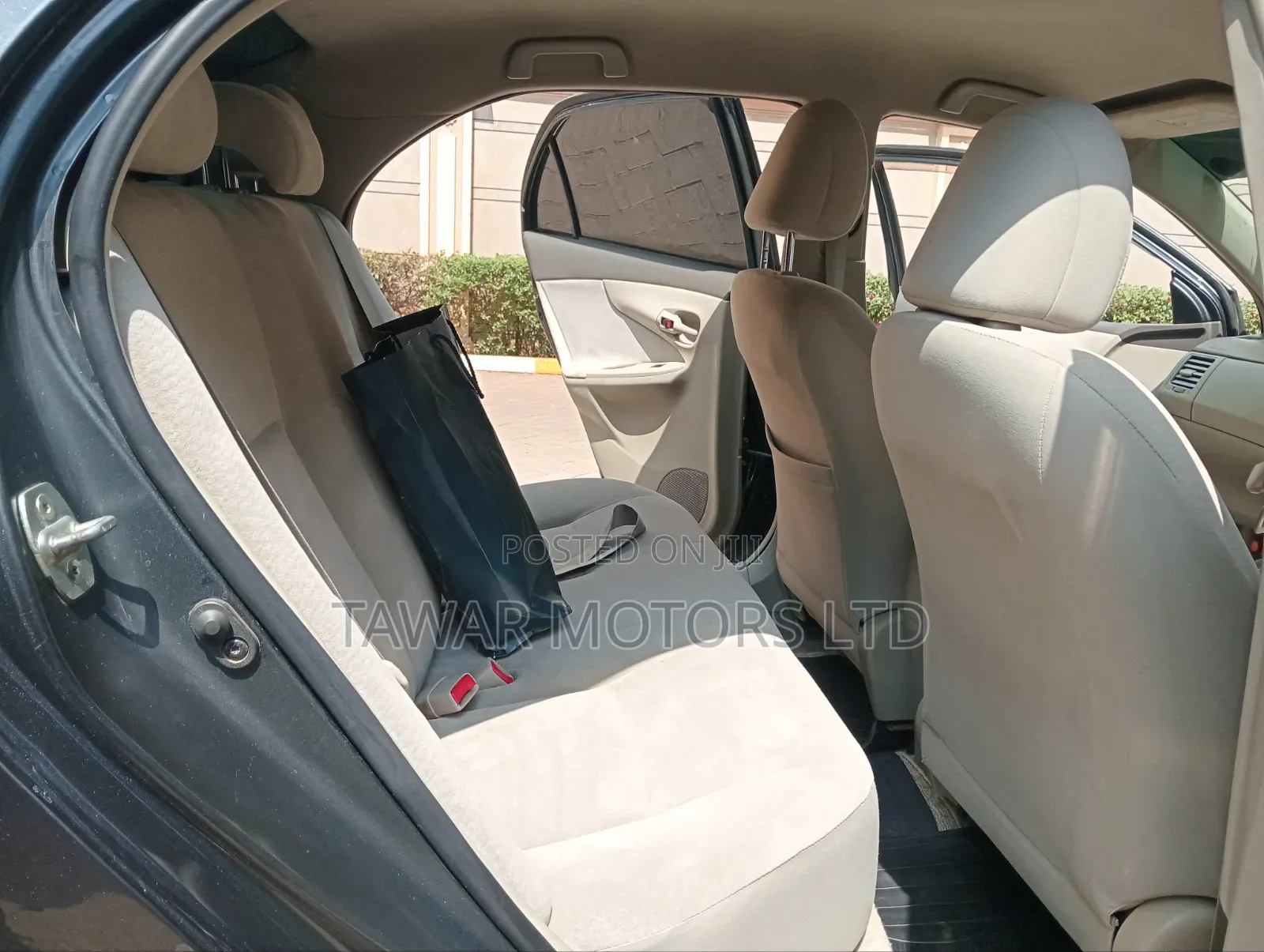 Toyota Axio 2010 Gray