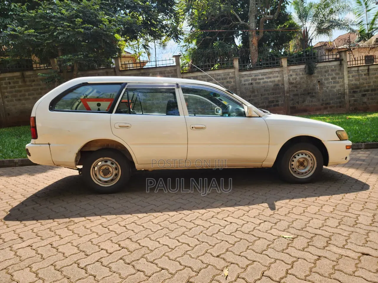 Toyota Corolla 2002 White