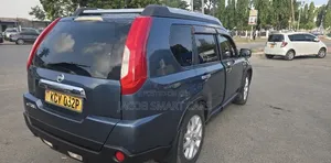 Nissan X-Trail 2012 Blue
