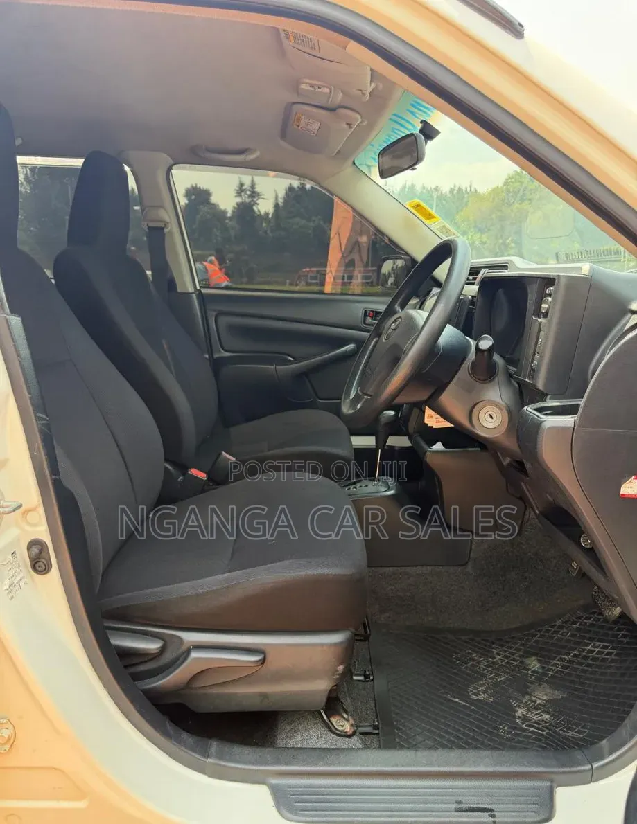 Toyota Probox 2016 White