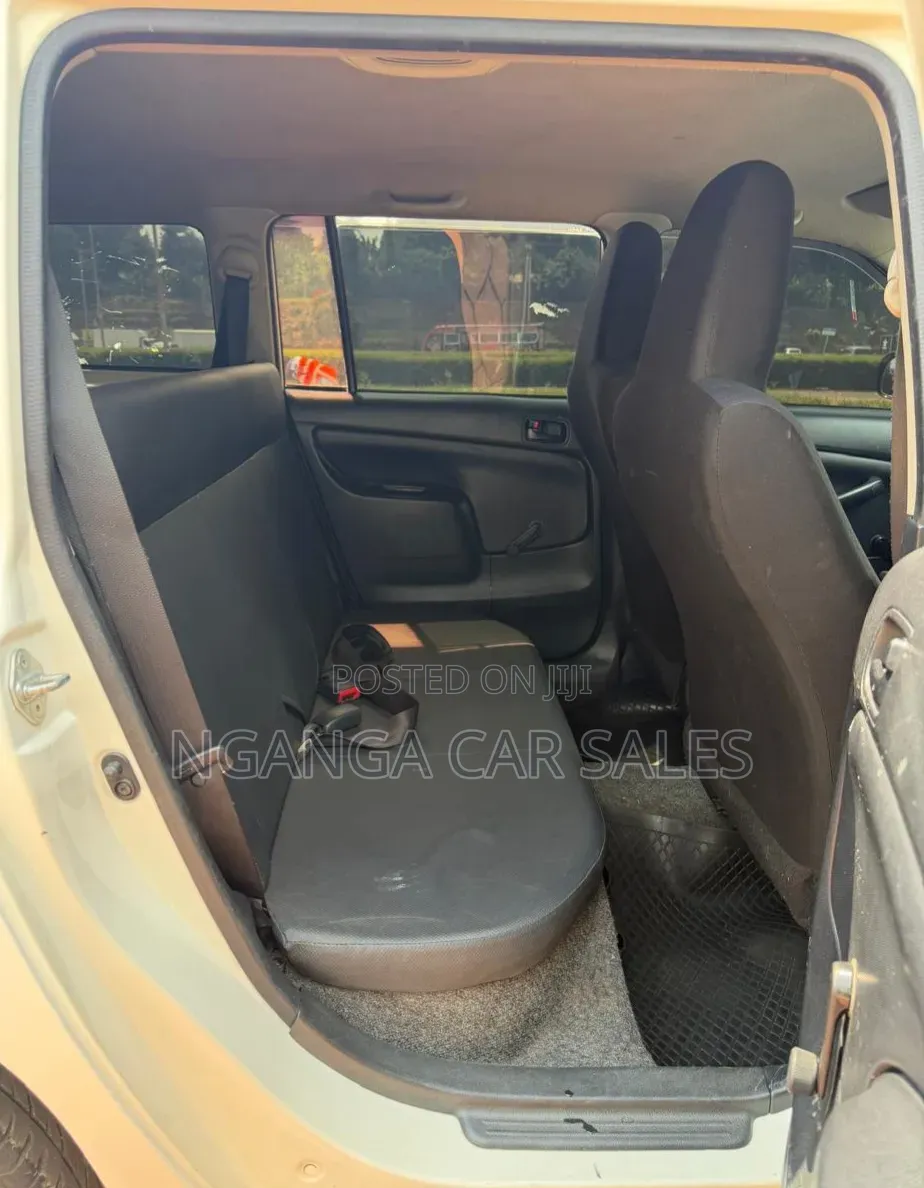 Toyota Probox 2016 White