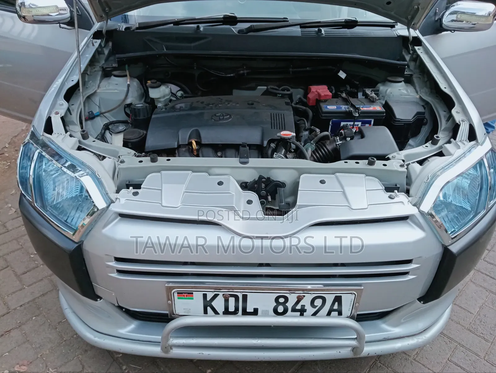 Toyota Probox 2016 Silver