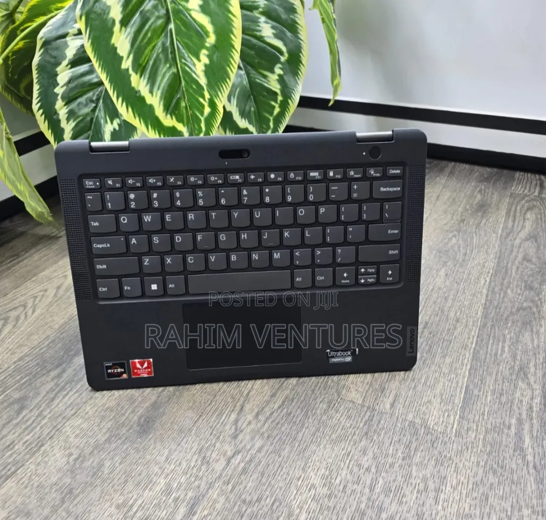 Laptop Lenovo IdeaPad Yoga 13 8GB AMD Ryzen 5 SSD 256GB
