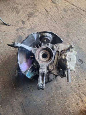 Passo Front Wheel Hub
