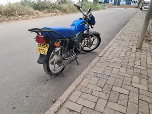 Honda CB 2025 Blue