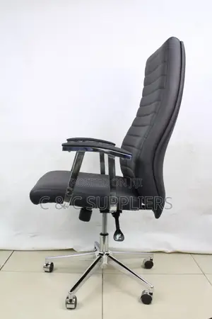 Executive Swivel Leather Staff Chair