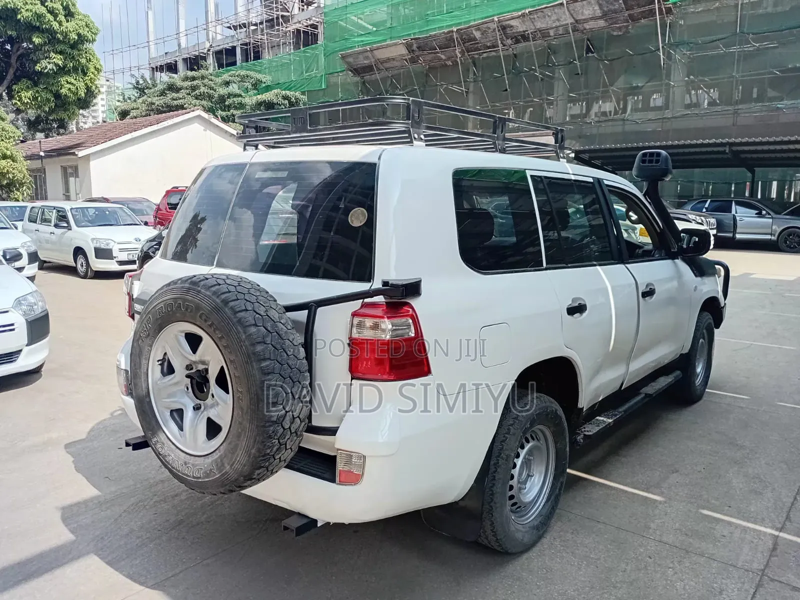 Toyota Land Cruiser 2011 White