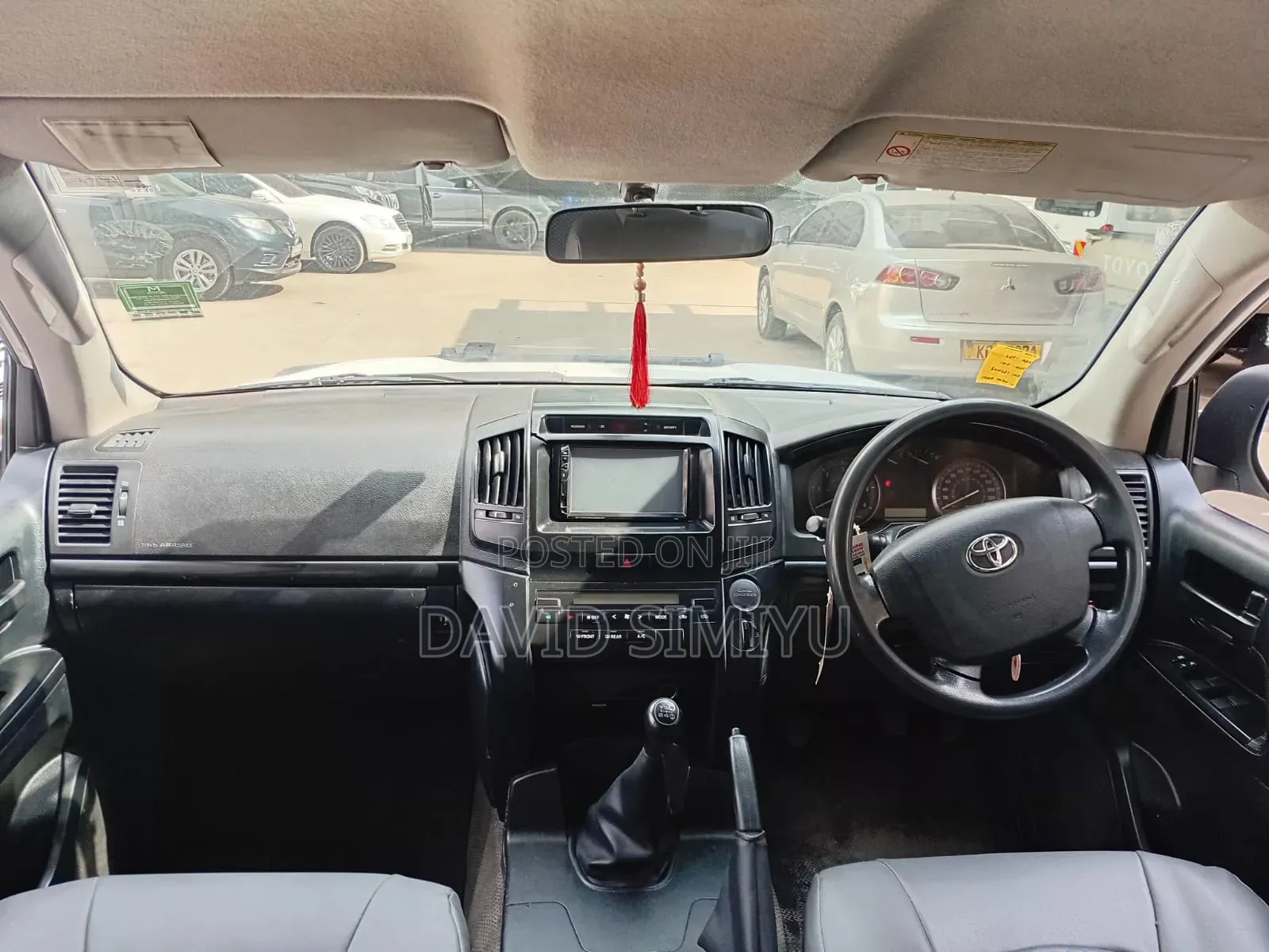 Toyota Land Cruiser 2011 White