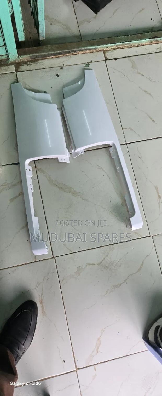 Mitsubishi Fuso Mahewa Corner Panel - thumbnail 2