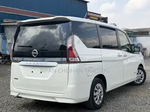Nissan Serena 2019 White