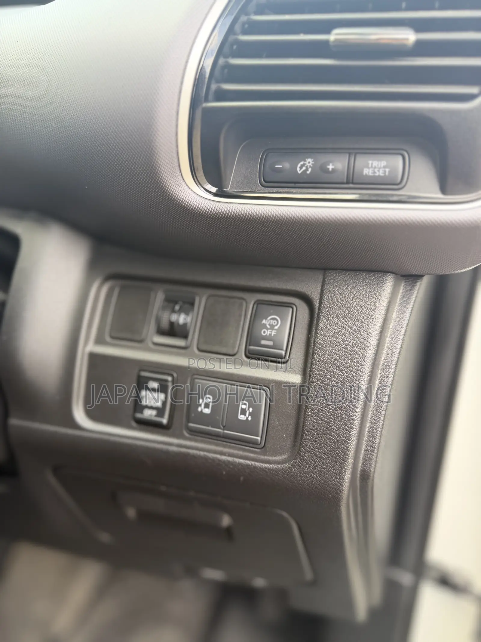 Nissan Serena 2019 White
