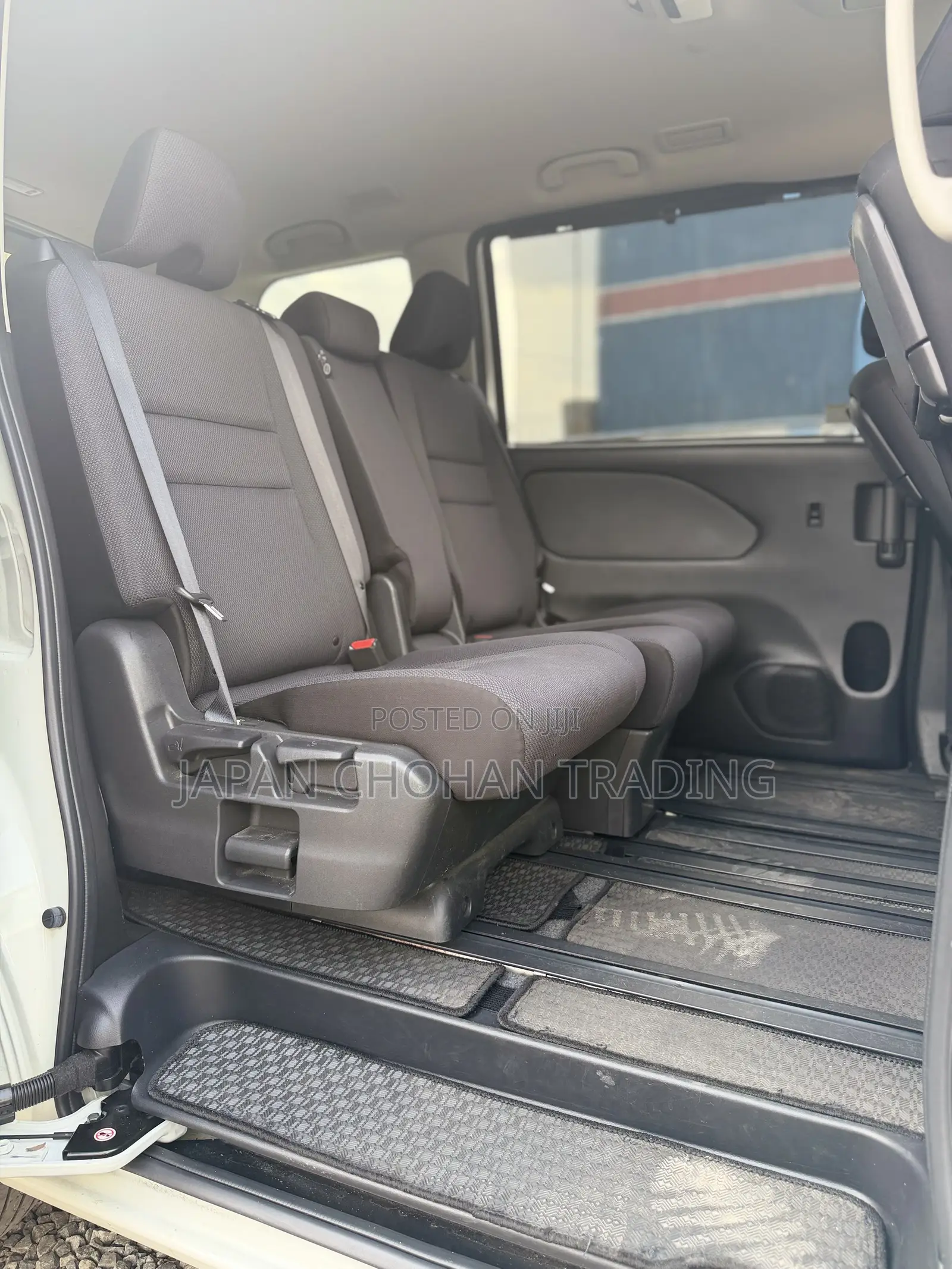 Nissan Serena 2019 White