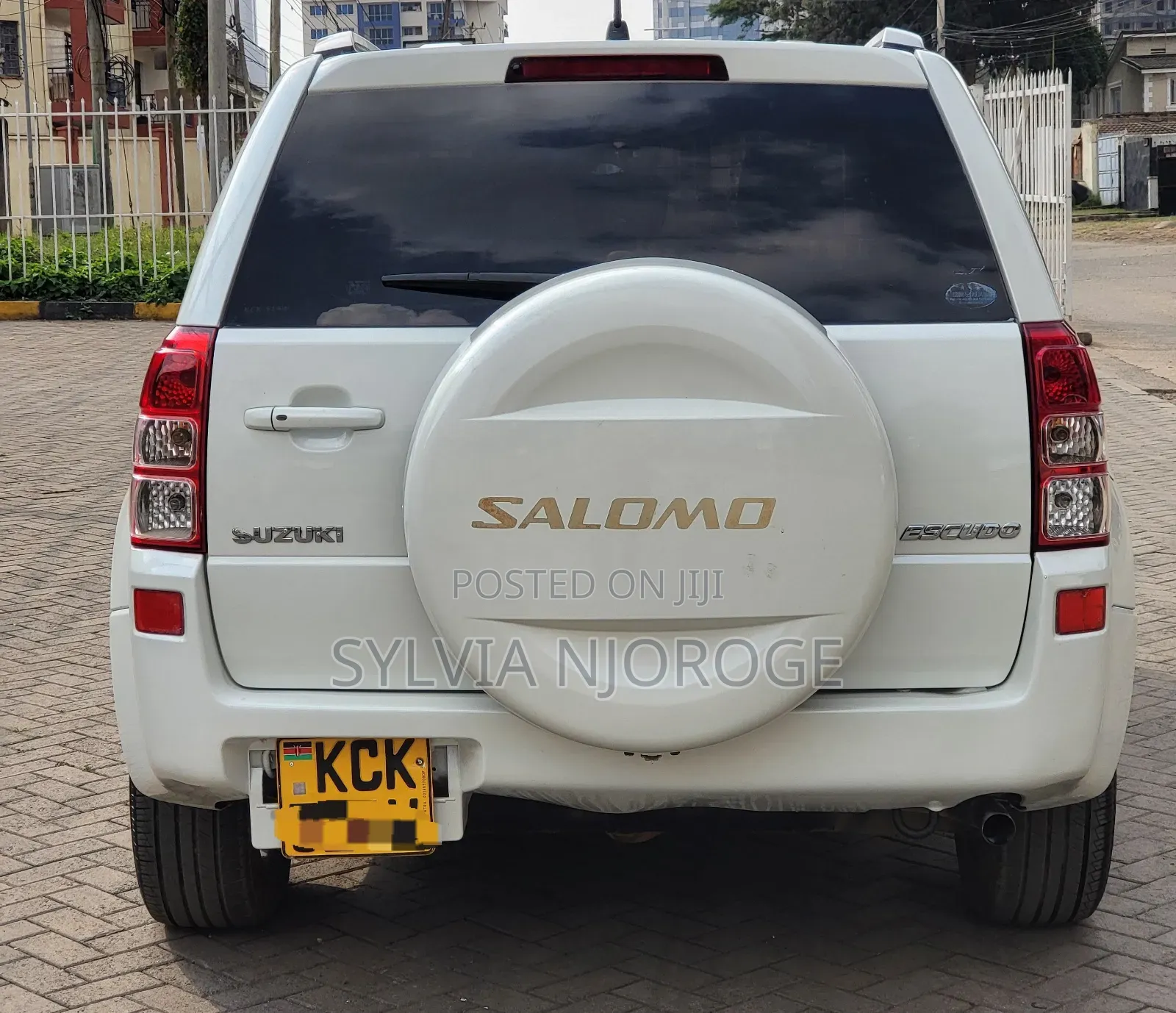 Suzuki Escudo 2009 White