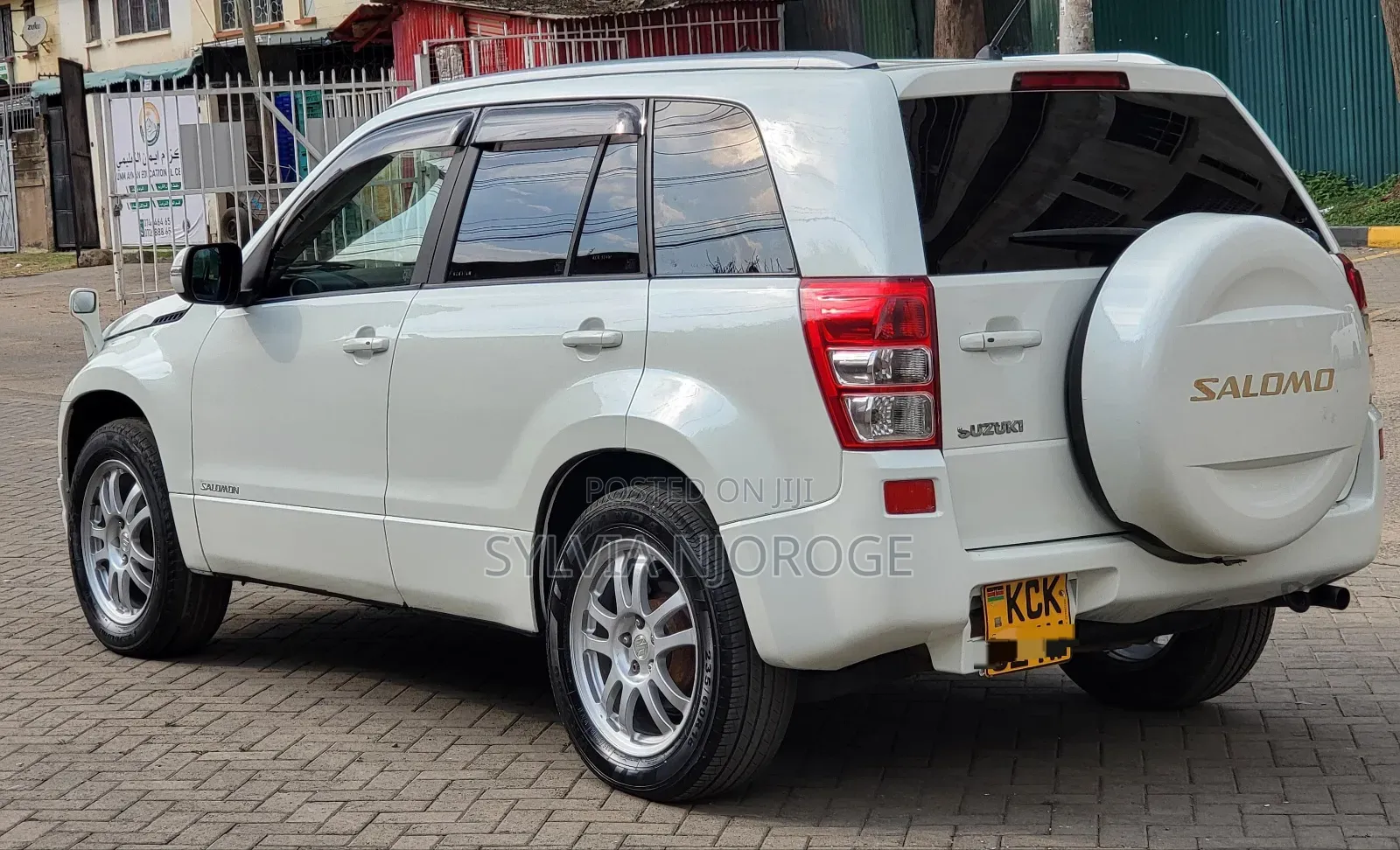 Suzuki Escudo 2009 White