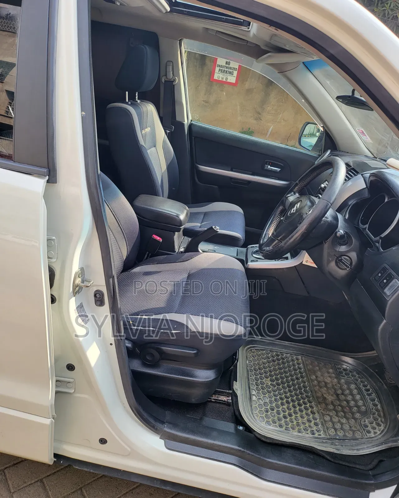 Suzuki Escudo 2009 White