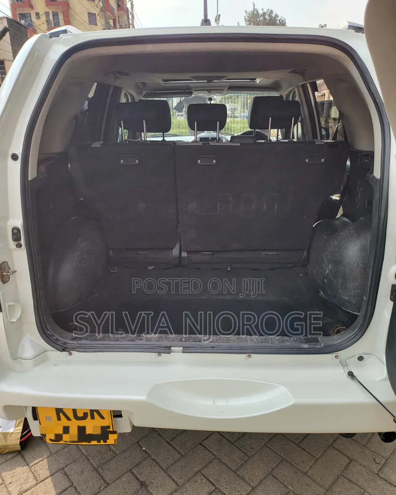 Suzuki Escudo 2009 White