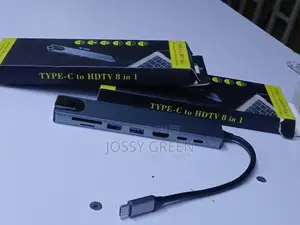 Type-C 8 In1Travel Hub With Display and Fast Data Transfer
