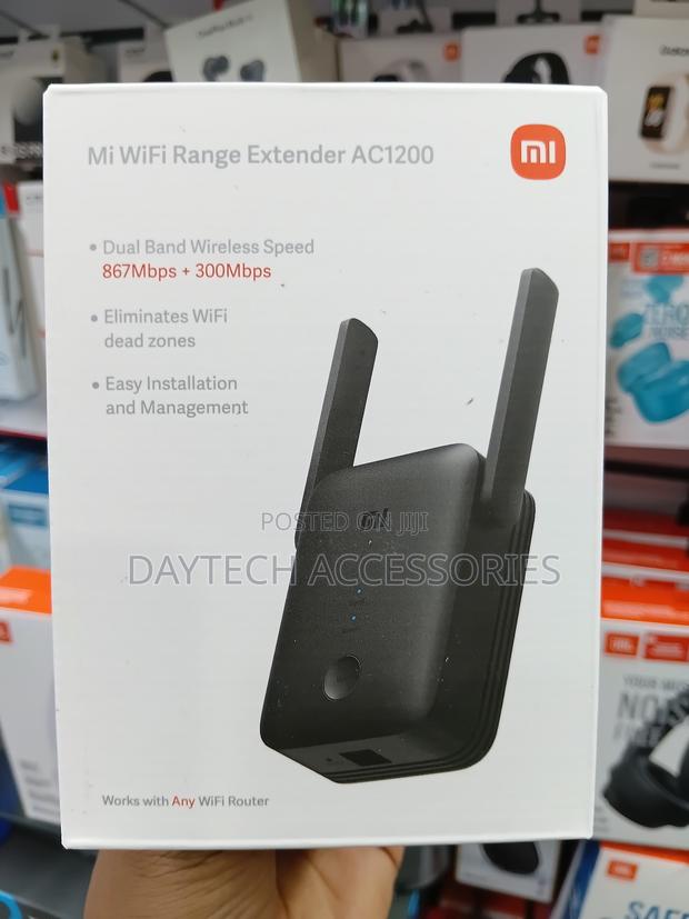 Xiaomi Mi AC1200 Dual Band WiFi Range Extender - Black - main view