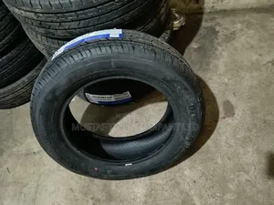 Goodard 215/60r17 HT