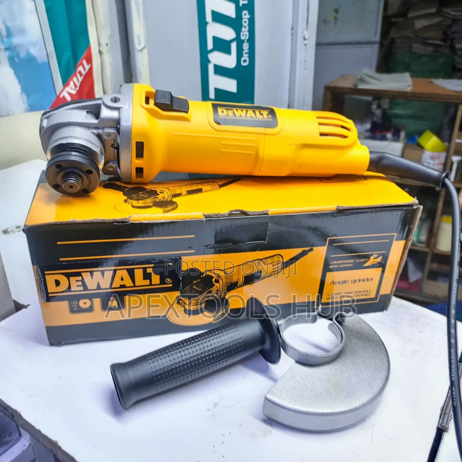DeWalt 4.5" Angle Grinder