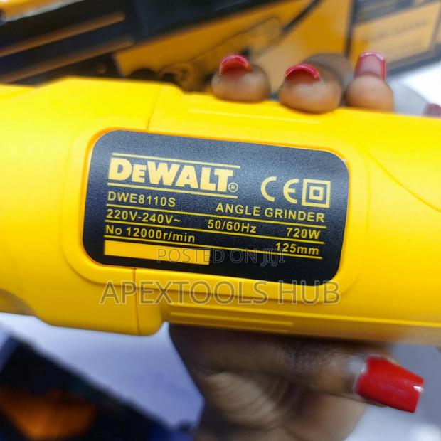DeWalt 4.5" Angle Grinder - thumbnail 2