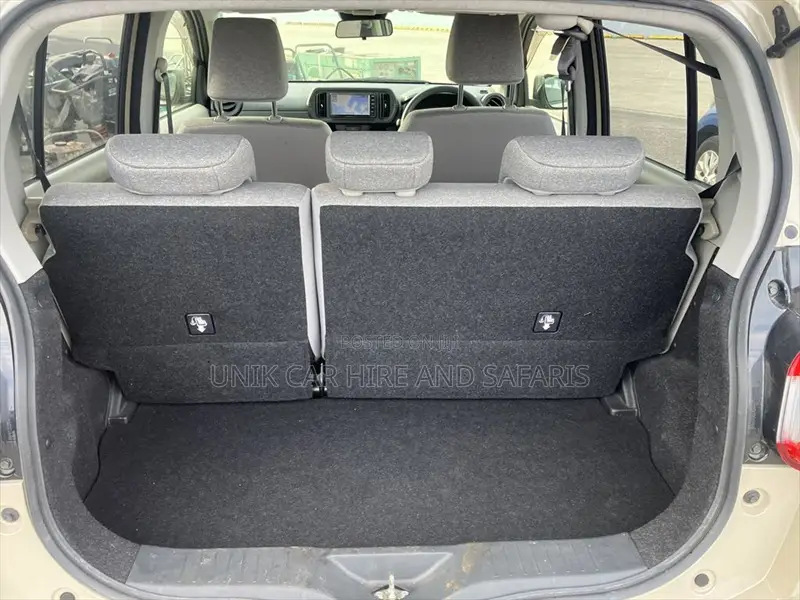 Toyota Passo 1.0 FWD 2019 Beige