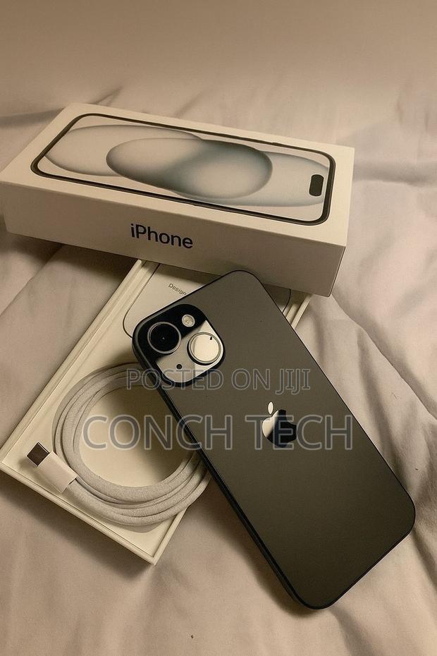 Apple iPhone 15 128 GB Black - thumbnail 3