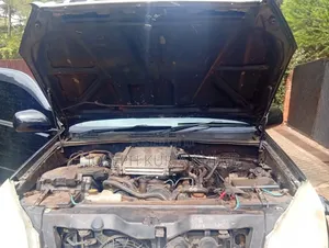 Toyota Land Cruiser Prado 2005 Black