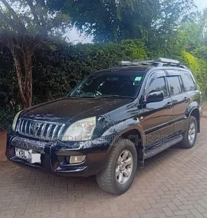 Toyota Land Cruiser Prado 2005 Black