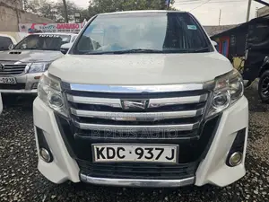 Toyota Noah 2015 White