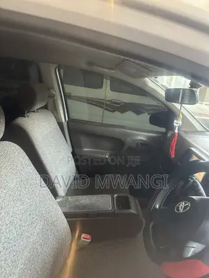 Toyota Passo 2014 Silver