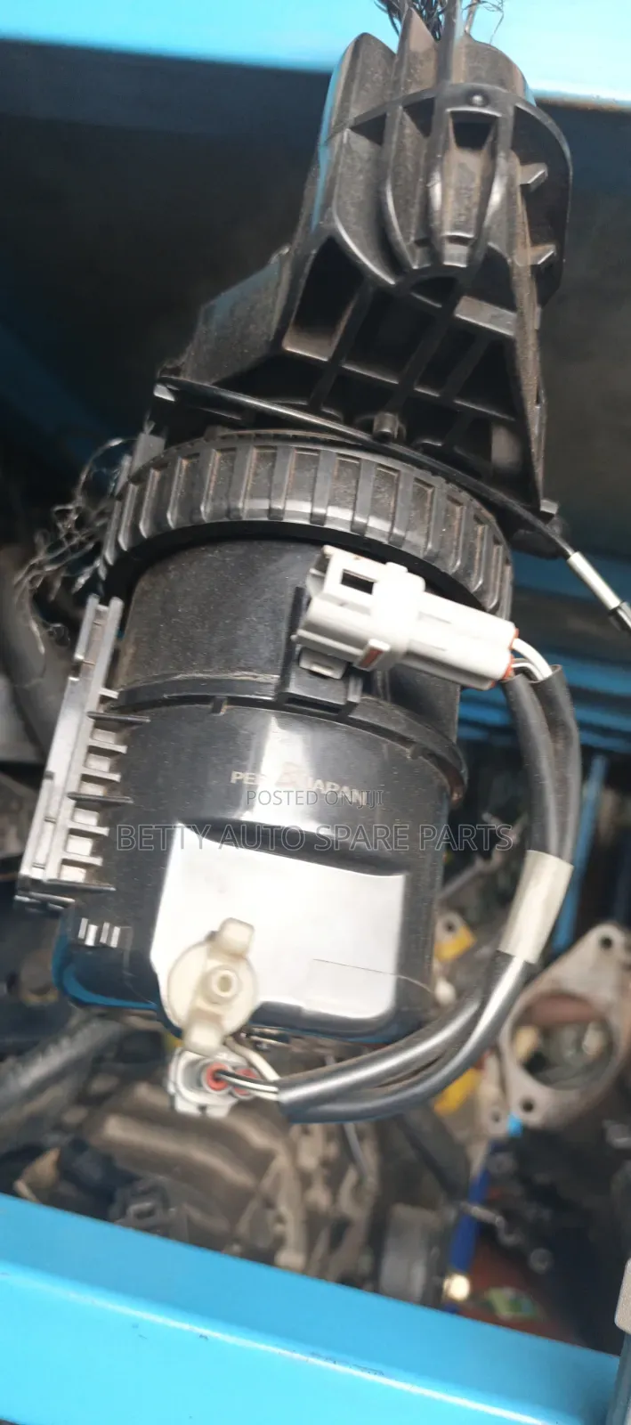 Toyota Revo Hand Pump