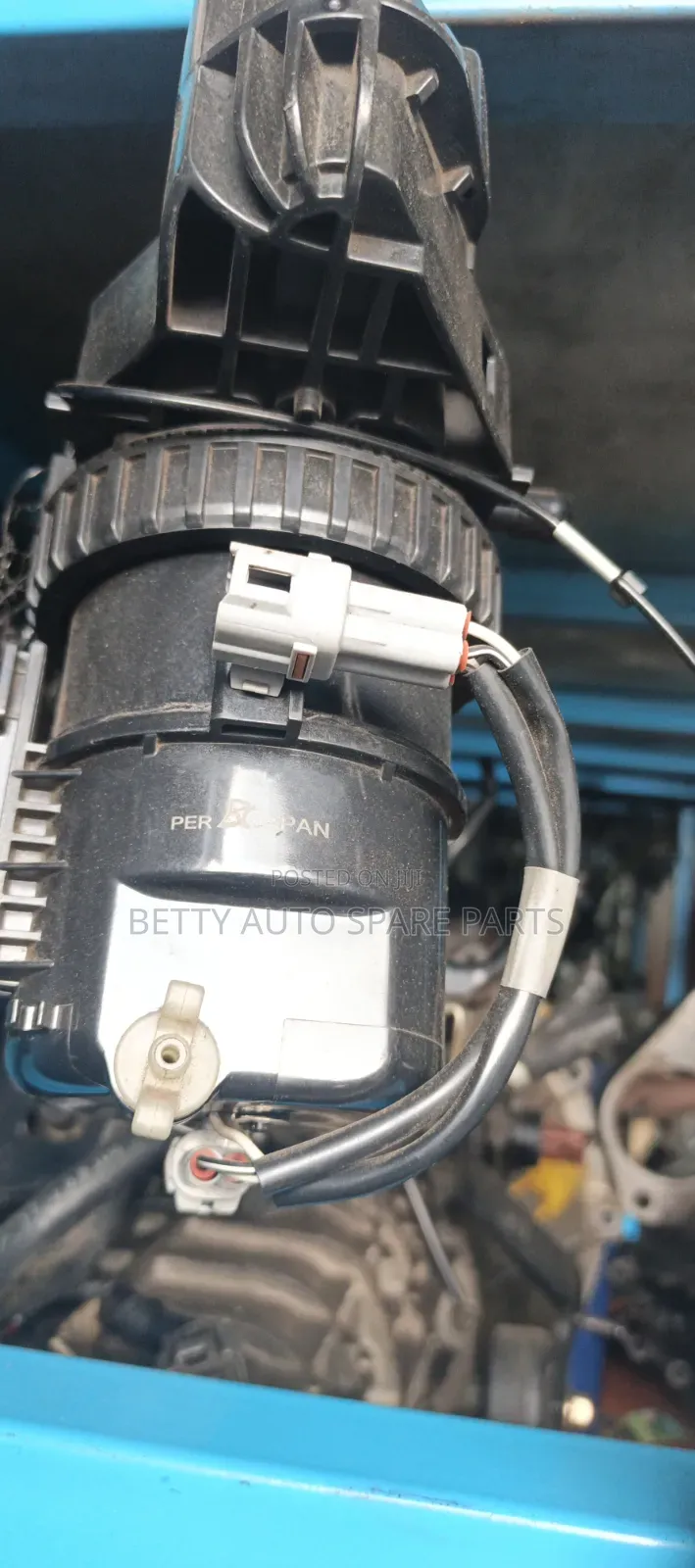 Toyota Revo Hand Pump