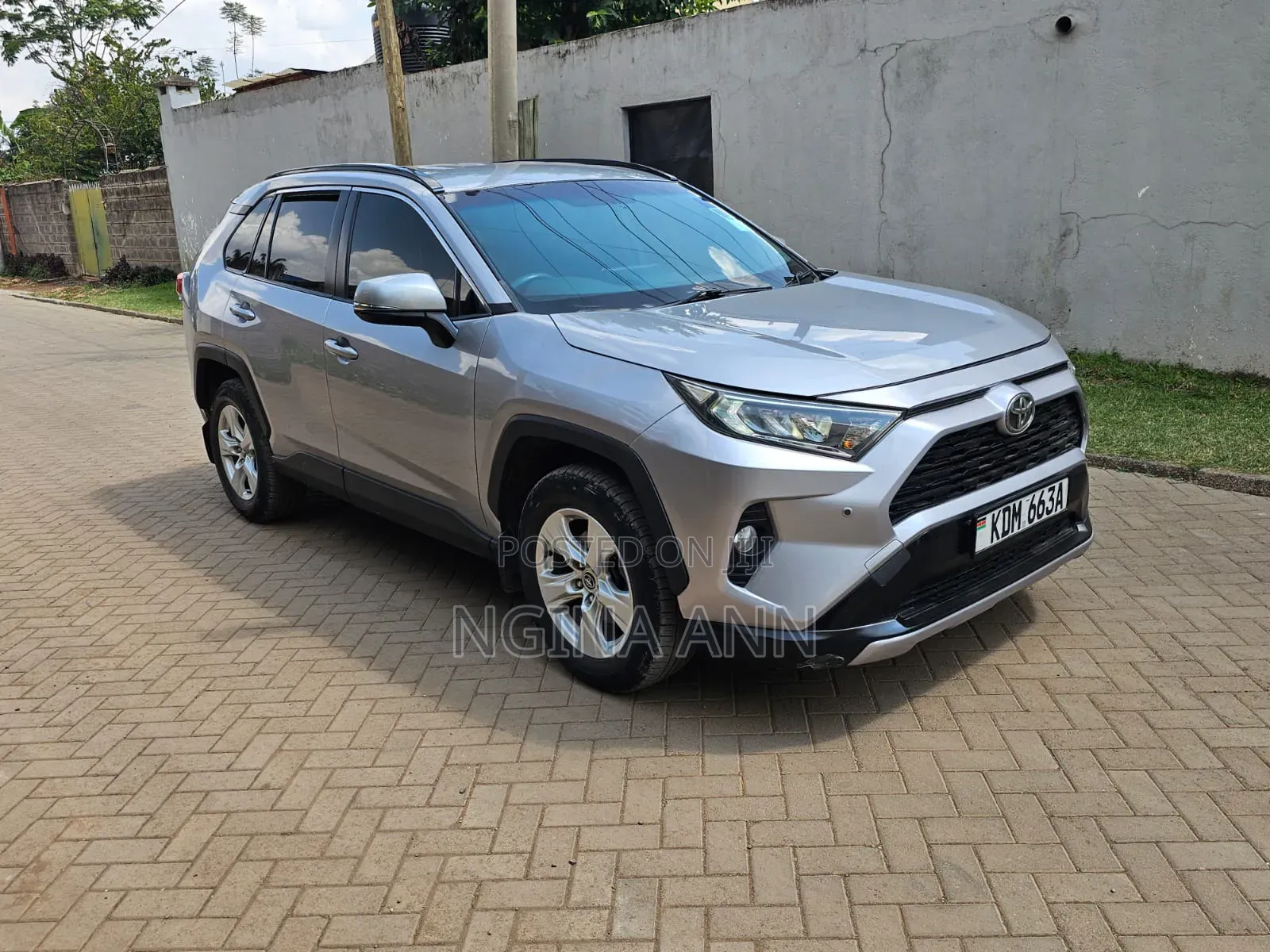 Toyota RAV4 2019 Silver